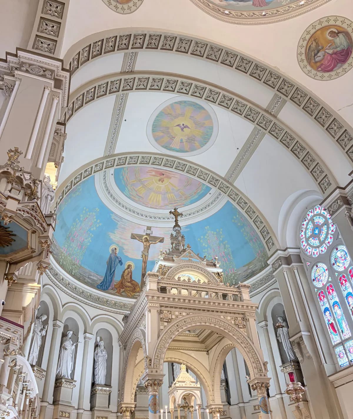 Intérieur d’une église paroissiale